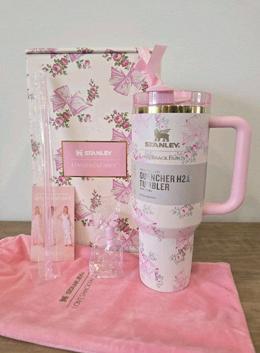The Stanley X Love Shack Fancy Holiday Quencher Cup 40 OZ - Rosa Beaux Pink NWB