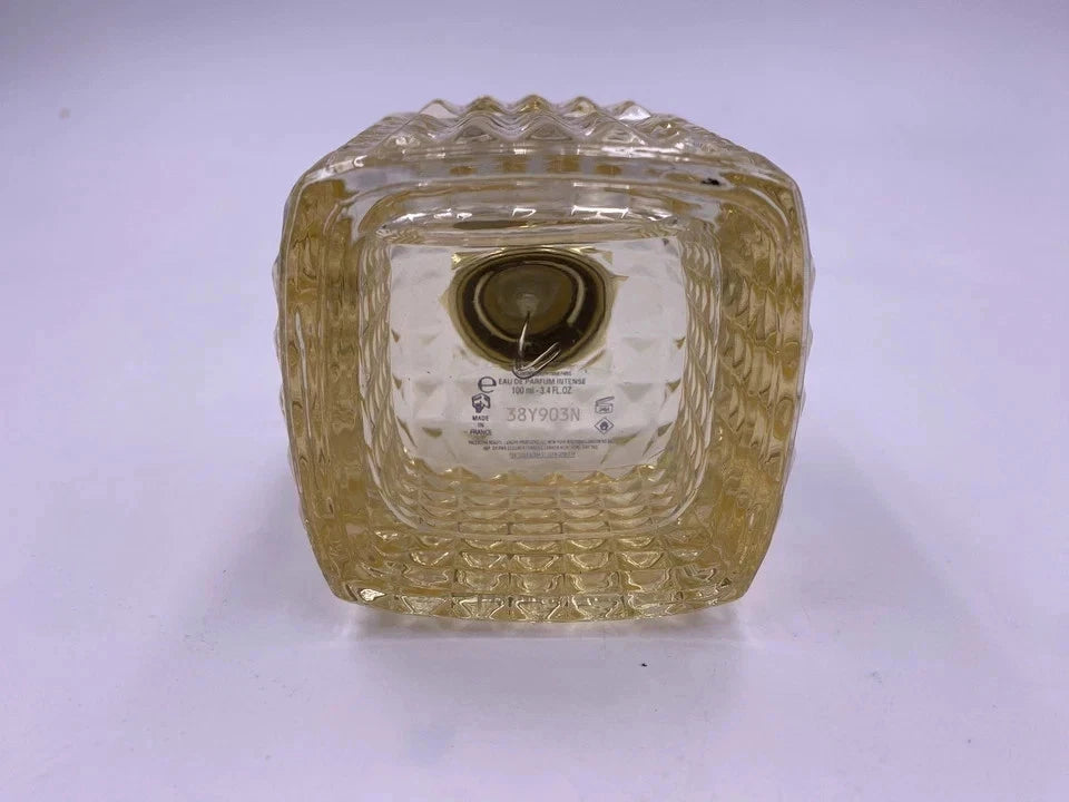 New Valentino Born in Roma The Gold Donna Eau de Parfum Women 3.4oz/100ml..